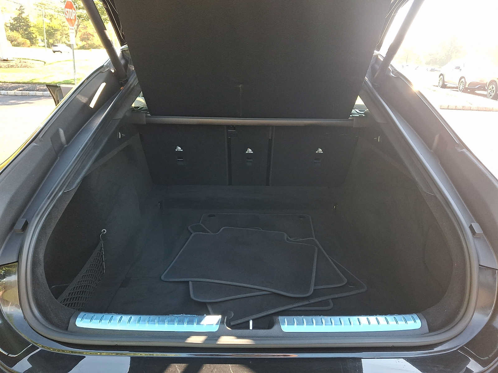 Certified 2023 Mercedes-Benz EQS 580 4MATIC Sedan image 26