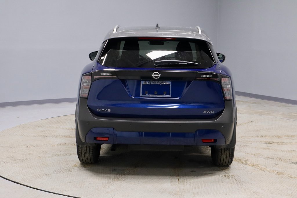 Certified 2025 Nissan Kicks SV w/ SV Premium Package image 11