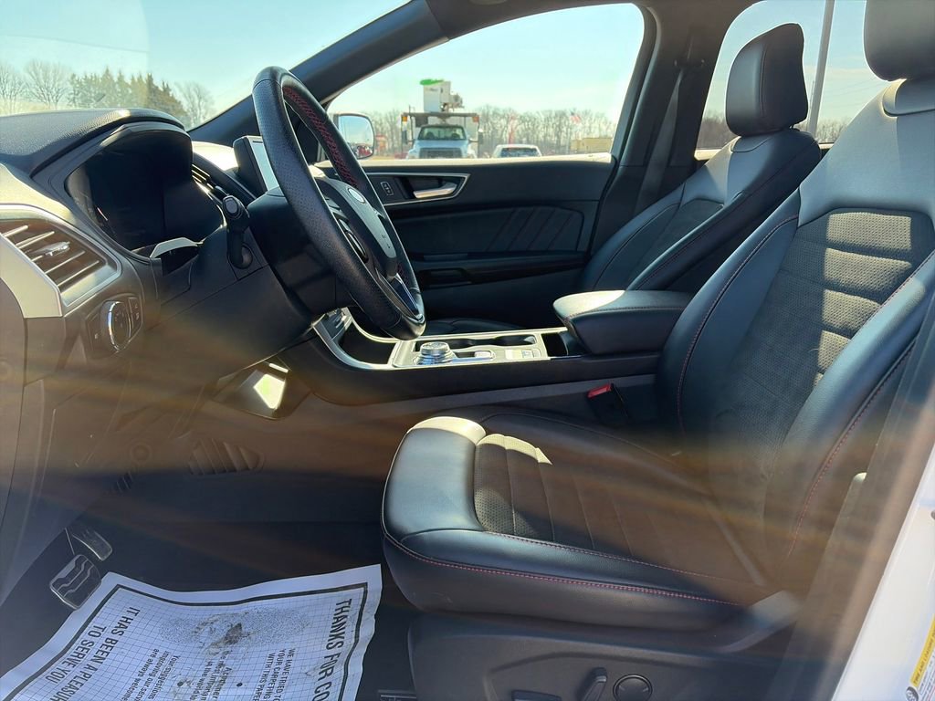 Used 2024 Ford Edge ST-Line AWD/4WD image 17