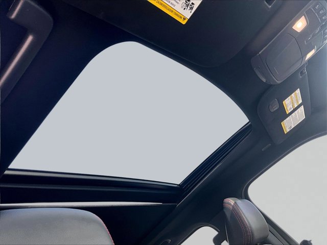 Used 2022 Ford Expedition Max Limited image 17