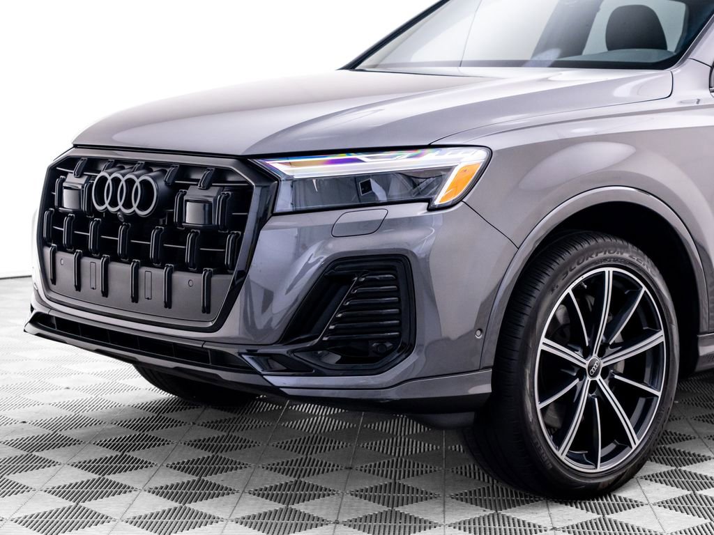 Used 2025 Audi Q7 2.0T Premium Plus w/ Premium Plus Package AWD/4WD image 40