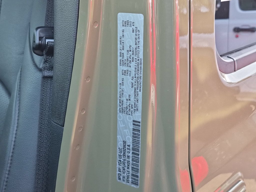 Certified 2025 Jeep Wrangler Unlimited Sport AWD/4WD image 29