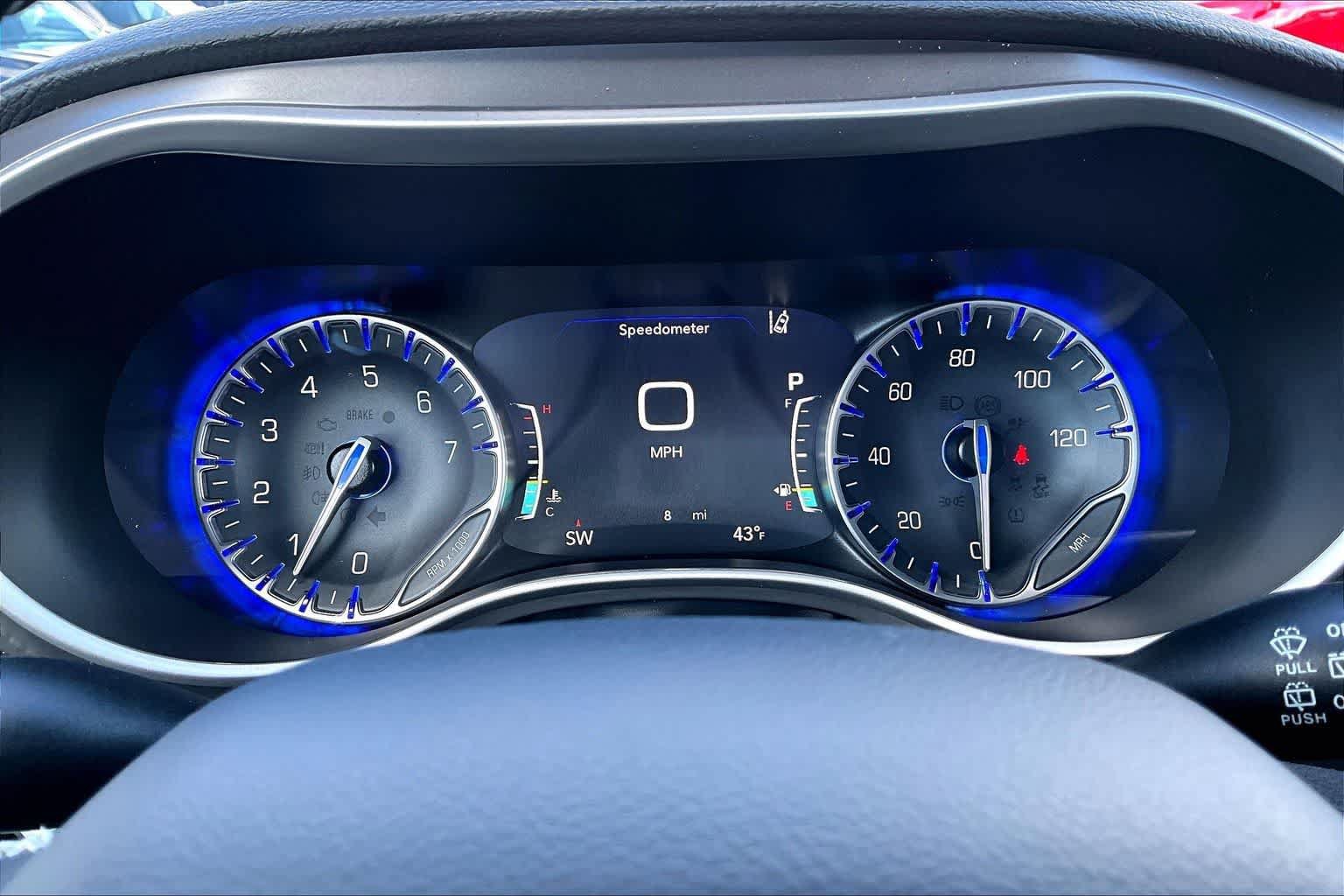 New 2026 Chrysler Pacifica Select FWD image 18