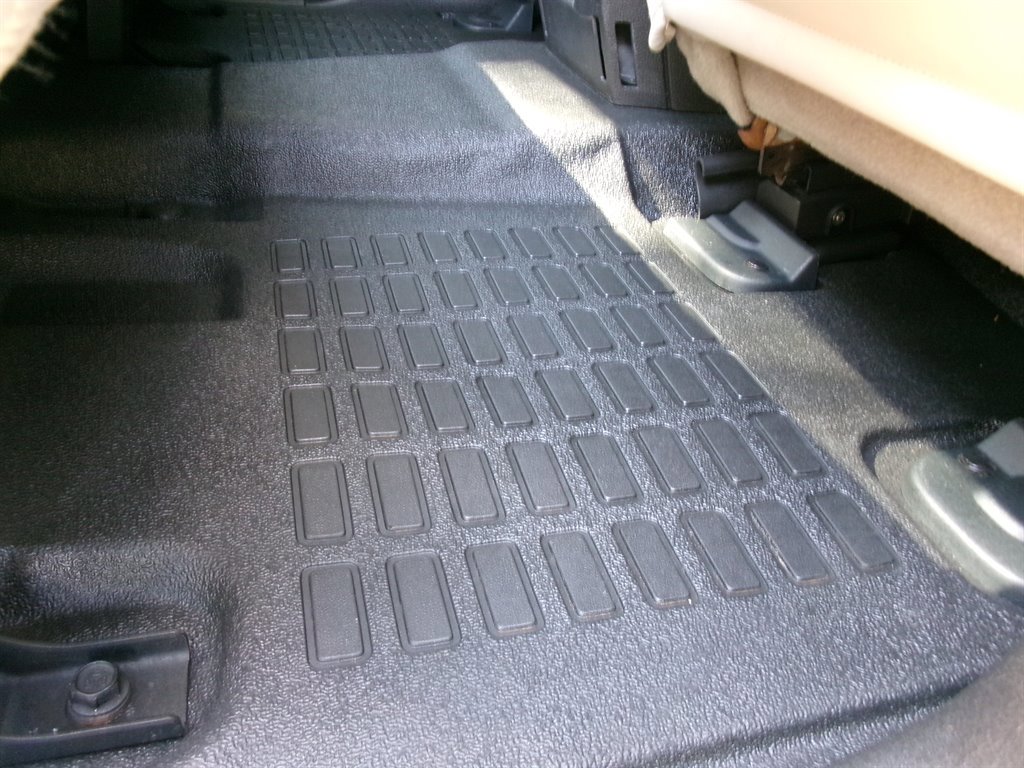 Used 2008 Ford Explorer Sport Trac XLT RWD image 24