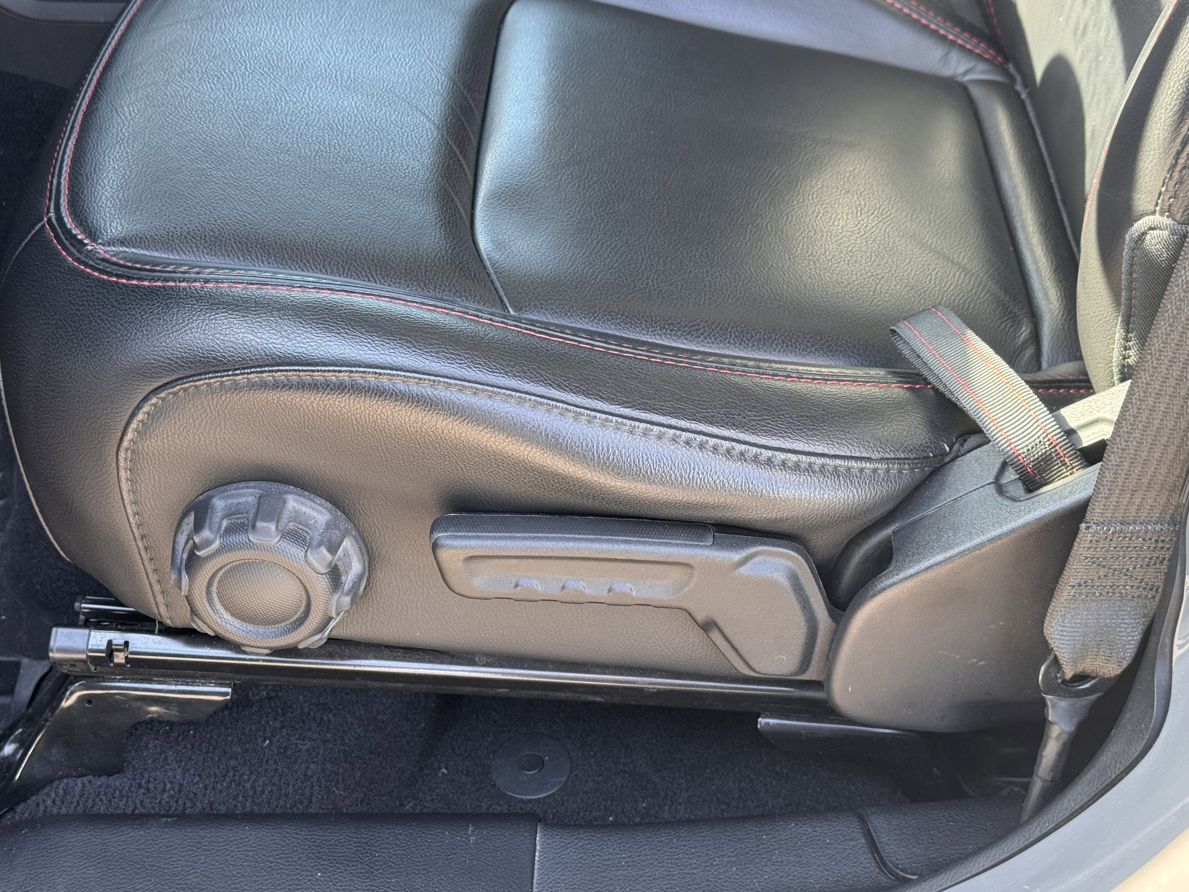 Used 2021 Jeep Wrangler Unlimited Rubicon image 11