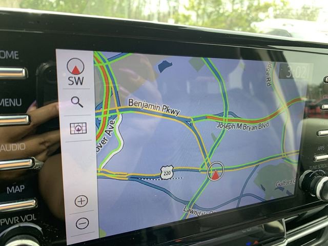 Certified 2023 Toyota Sienna Platinum image 23