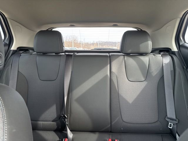 Used 2024 Buick Encore GX Preferred image 32