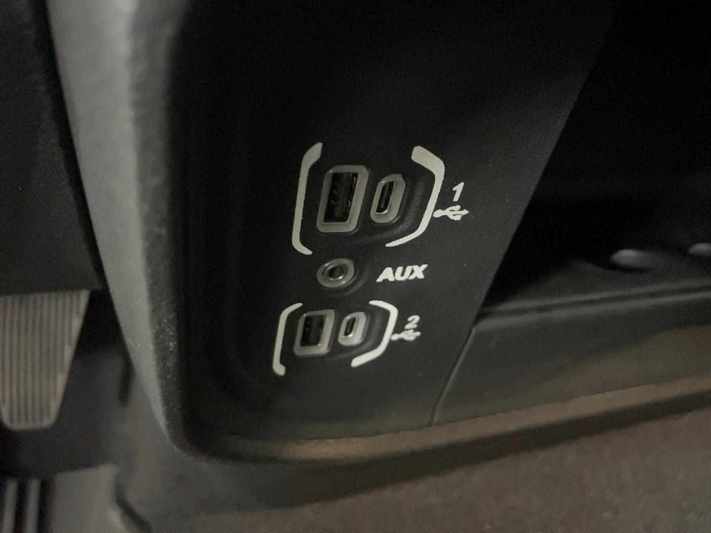 Used 2024 RAM 3500 Tradesman RWD image 18