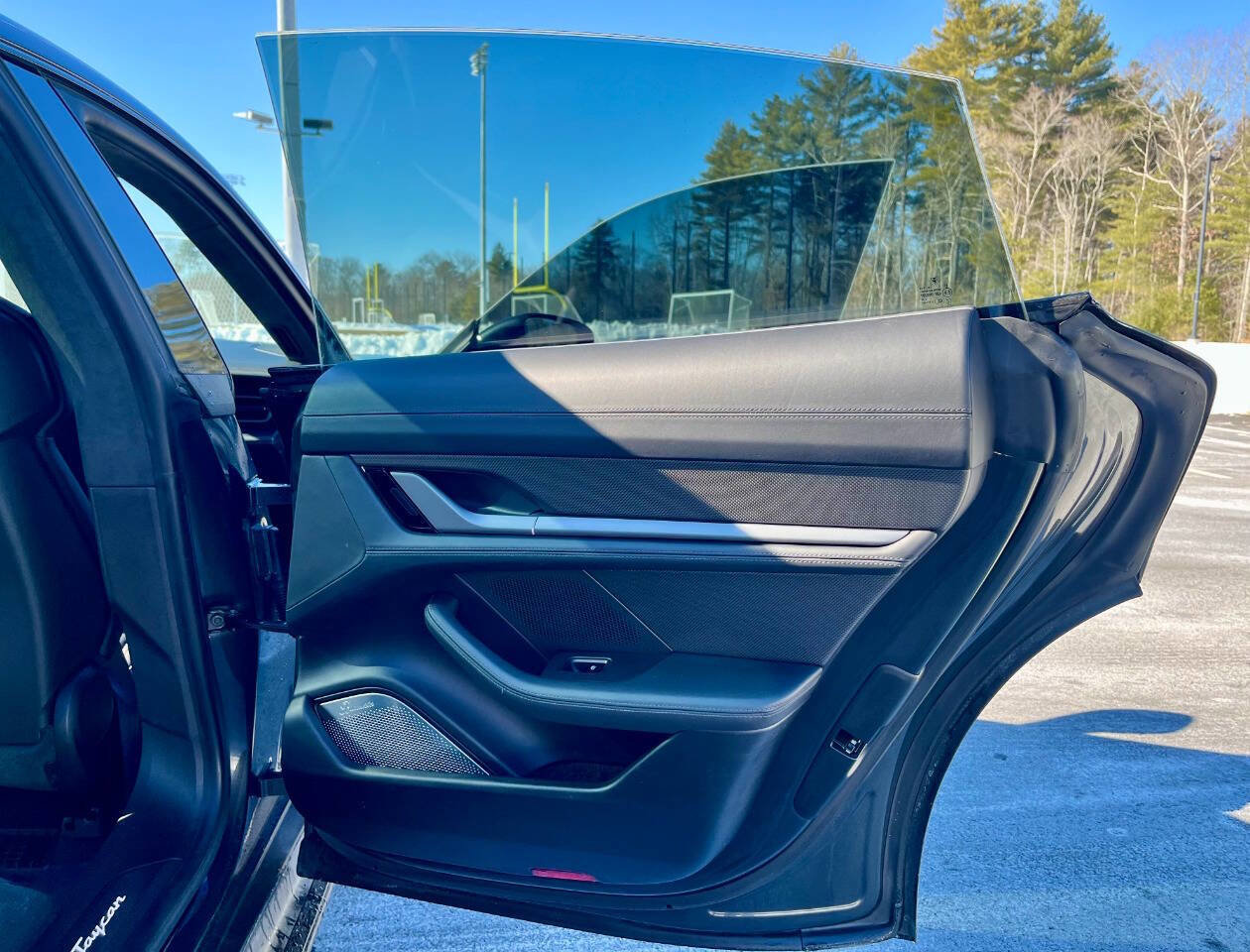 Used 2020 Porsche Taycan Turbo S image 25