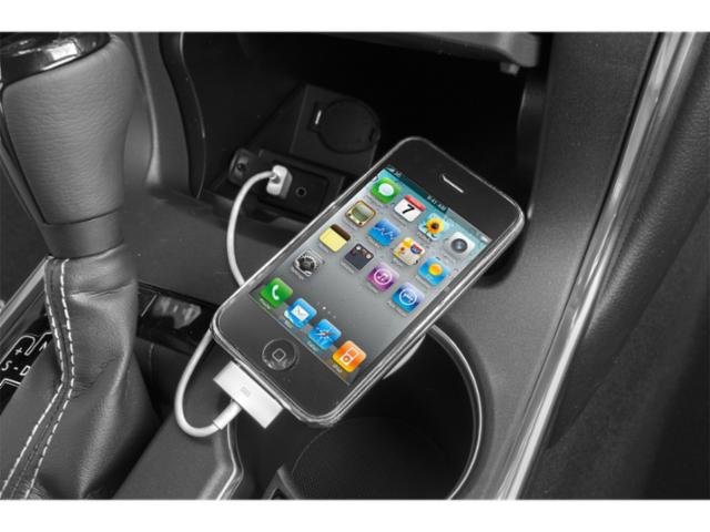 Used 2015 Toyota Camry SE FWD image 17