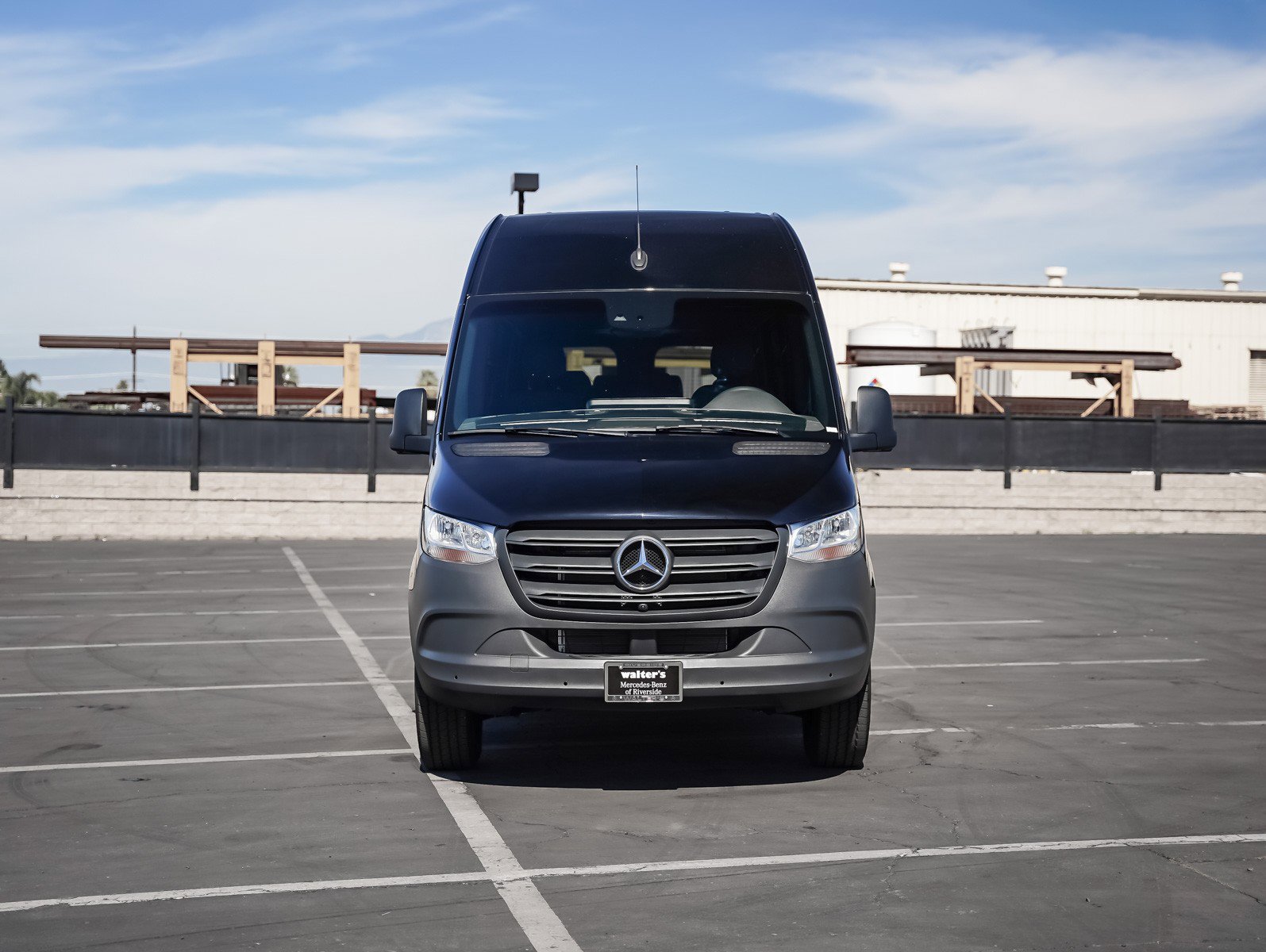 Used 2024 Mercedes-Benz Sprinter 2500 image 2