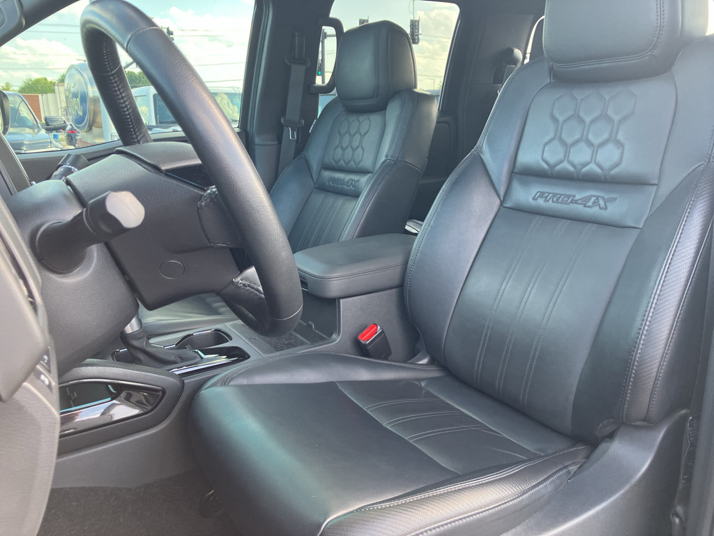 Used 2022 Nissan Frontier PRO-4X w/ Pro-4X Premium Package AWD/4WD image 33