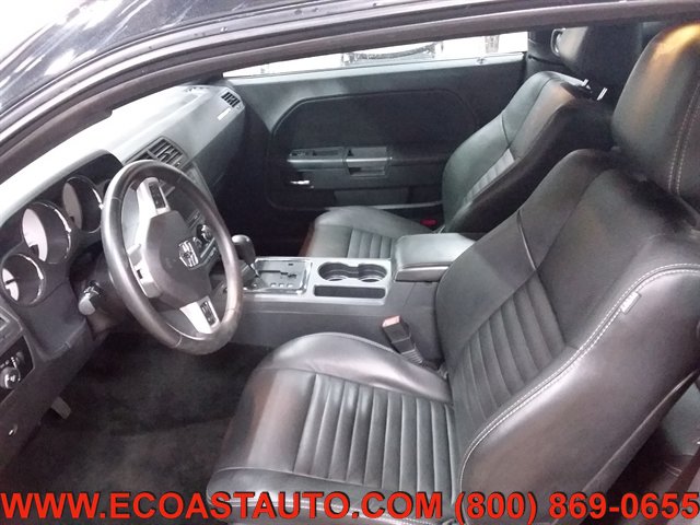 Used 2013 Dodge Challenger R/T Plus RWD image 10