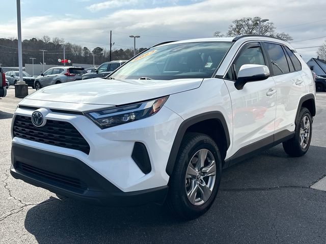 Used 2023 Toyota RAV4 XLE w/ Convenience Package image 7