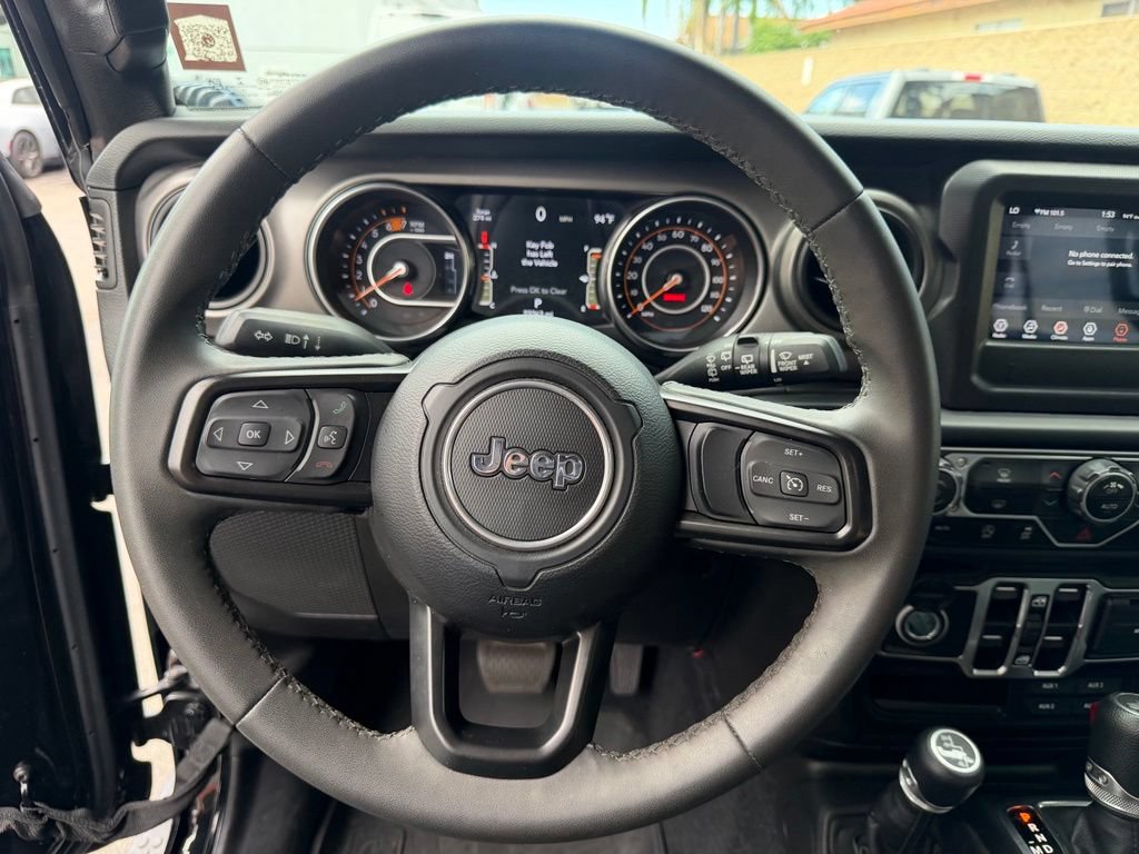 Used 2023 Jeep Wrangler Unlimited Sport AWD/4WD image 22