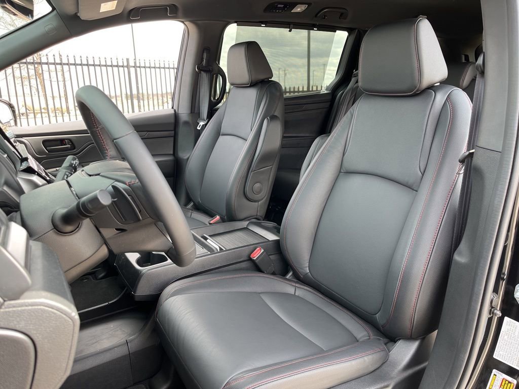 Certified 2026 Honda Odyssey Sport-L image 27