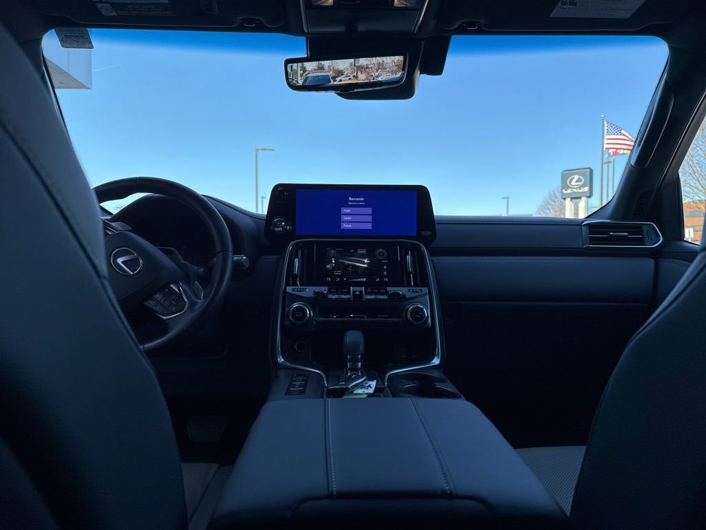 Certified 2025 Lexus LX 700h Overtrail image 22