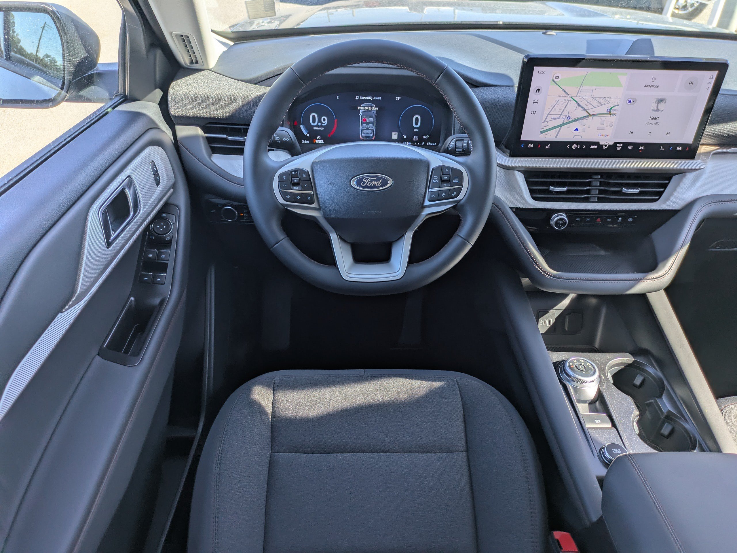 New 2026 Ford Explorer Active RWD image 15
