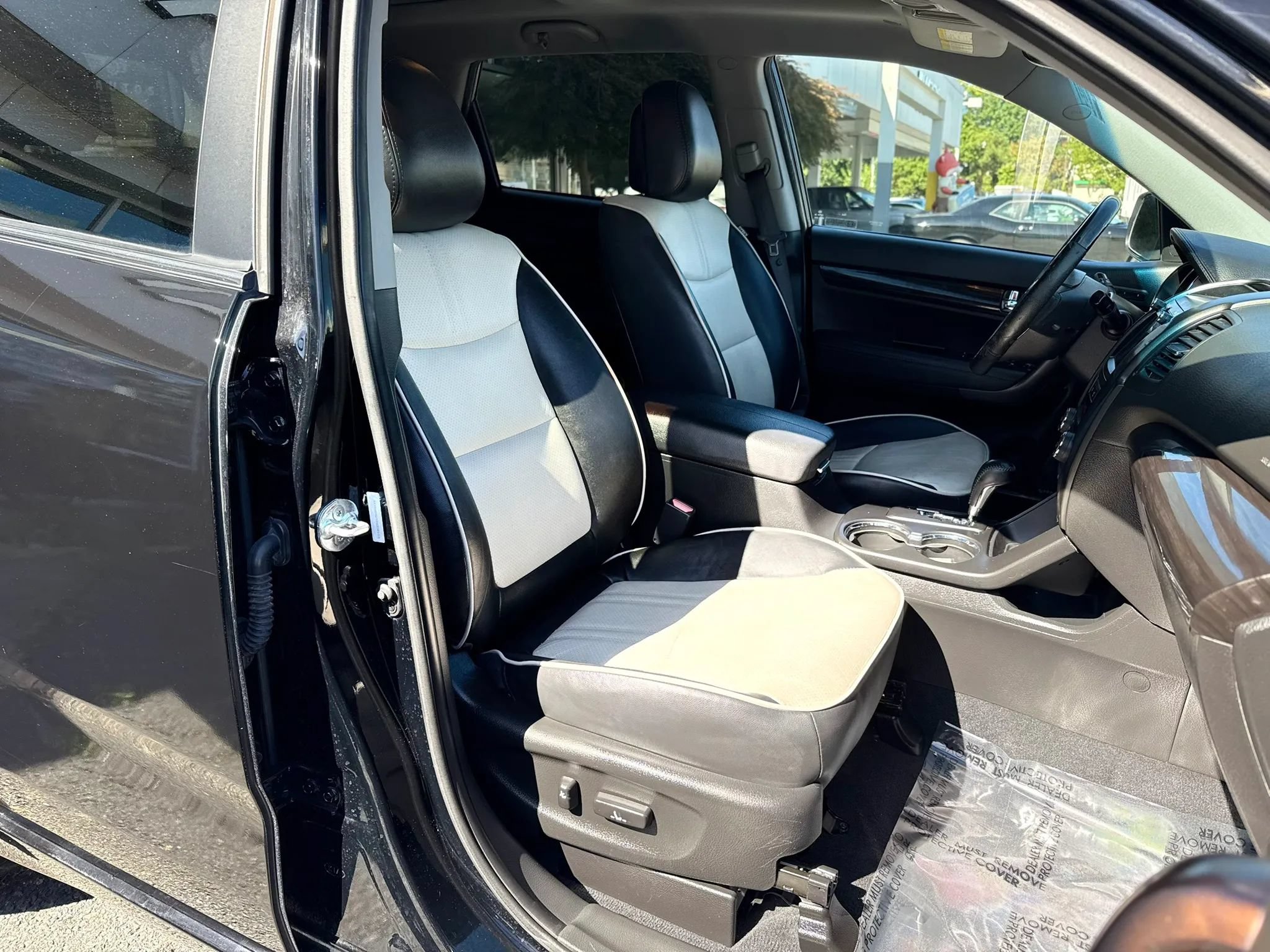 Used 2013 Kia Sorento SX w/ SX Premium Pkg AWD/4WD image 36