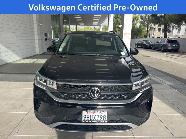 Certified 2023 Volkswagen Taos SE w/ Panoramic Sunroof Package image 12