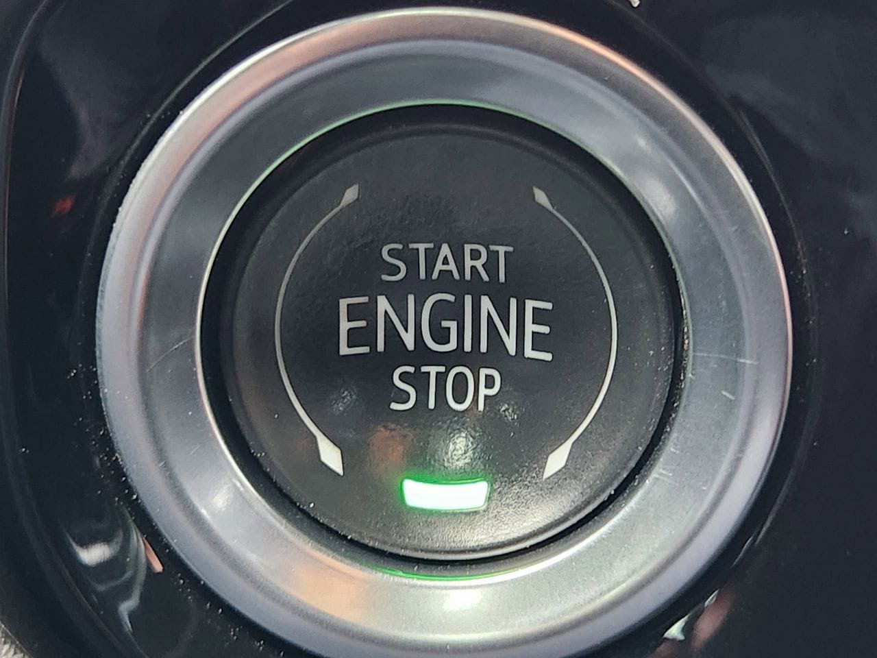 Used 2025 GMC Sierra 1500 Elevation image 20