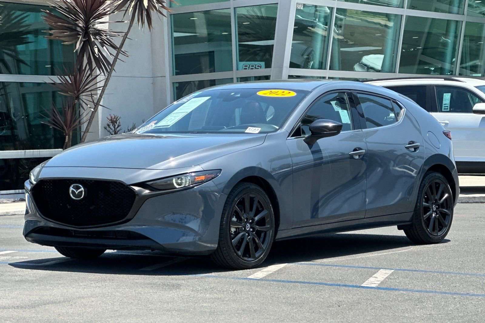 Used 2022 MAZDA MAZDA3 s FWD image 8