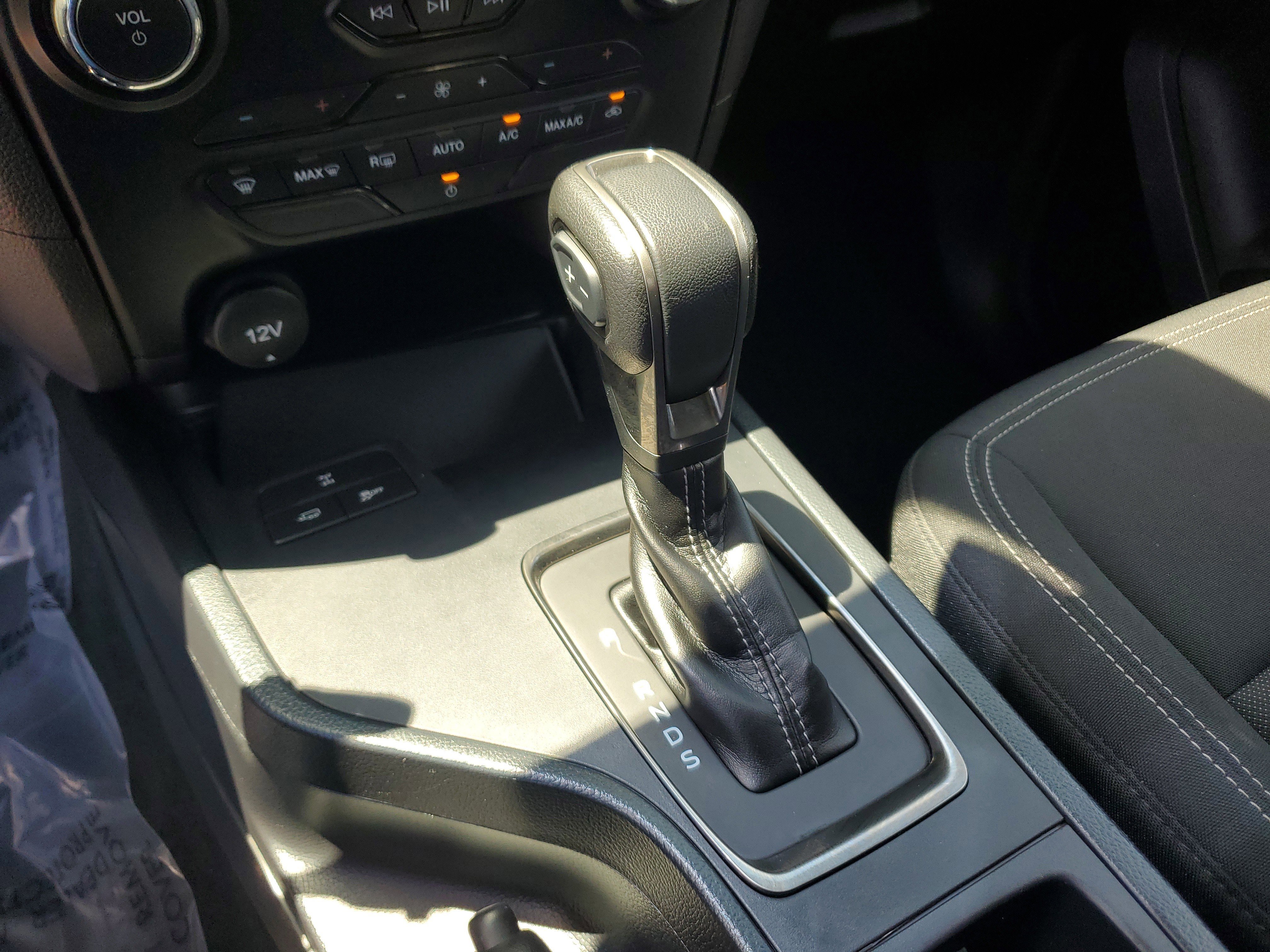 Used 2022 Ford Ranger XLT w/ Equipment Group 301A Mid image 22