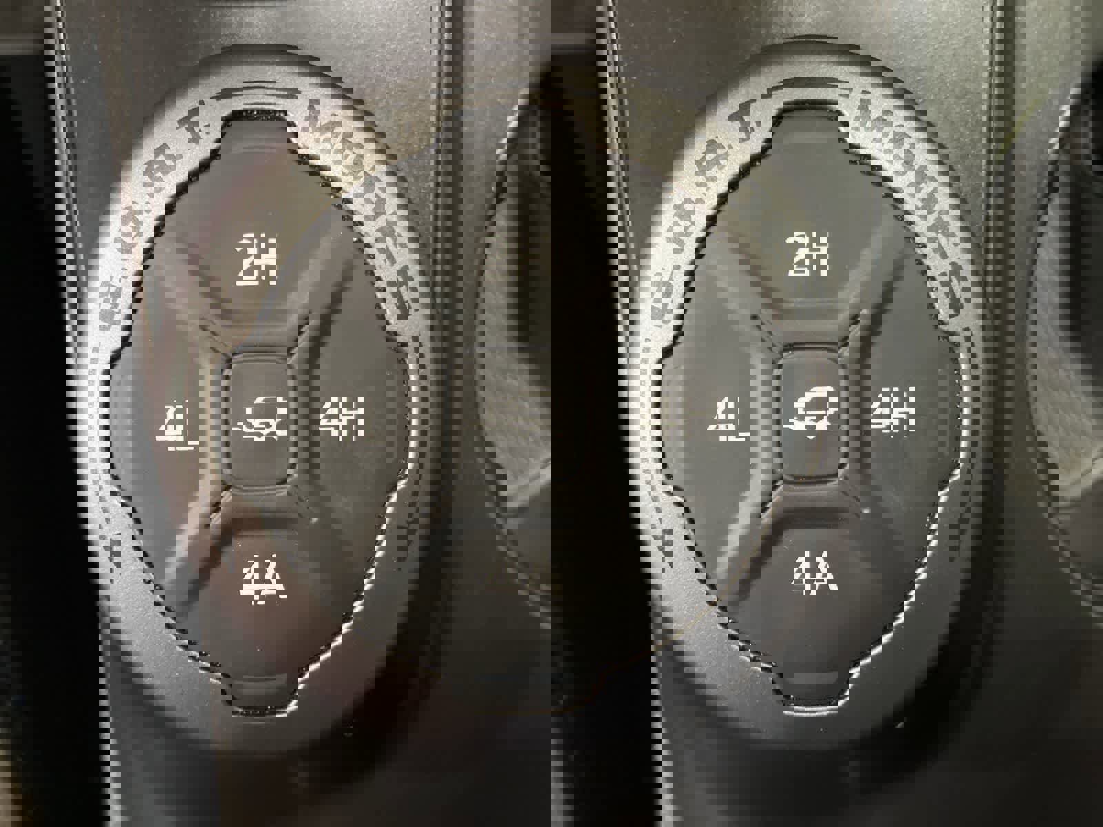 Used 2023 Ford Bronco Wildtrak AWD/4WD image 16