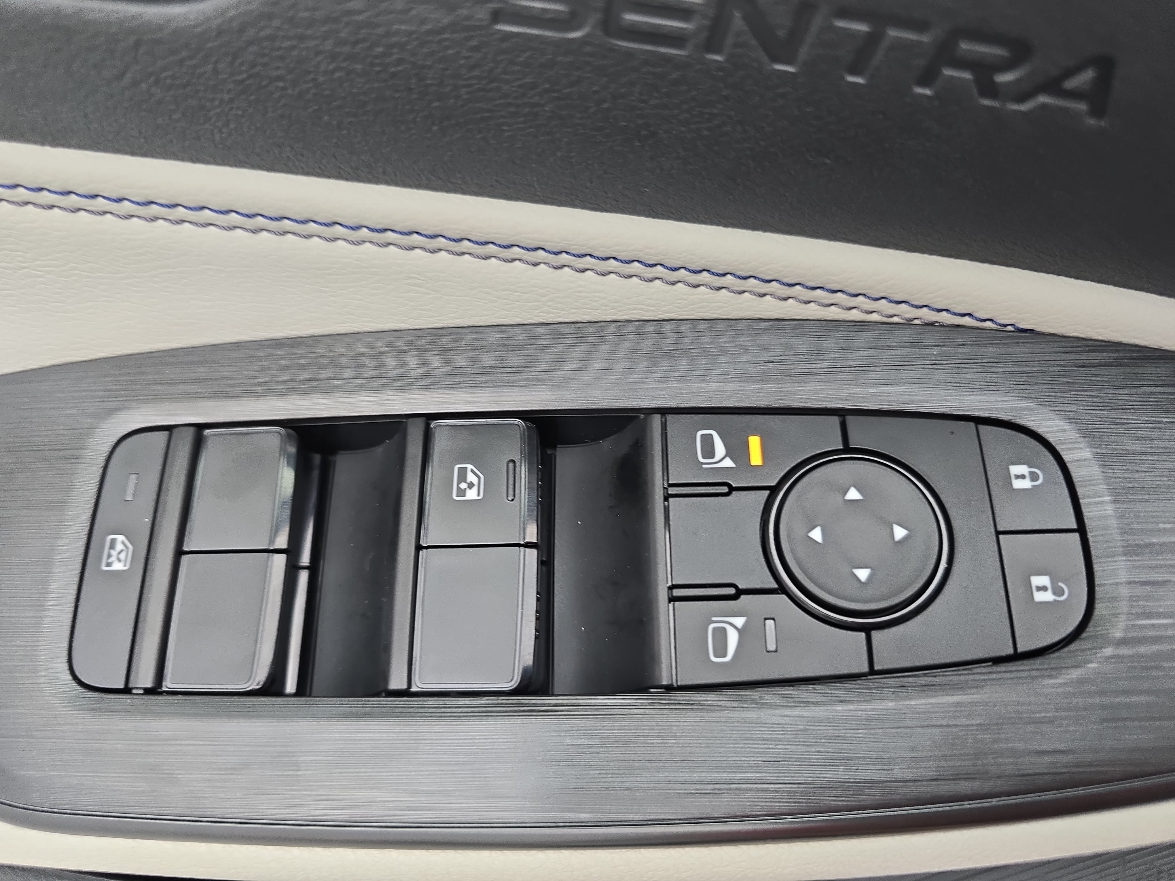 New 2026 Nissan Sentra SL w/ Floor Mat Package FWD image 27