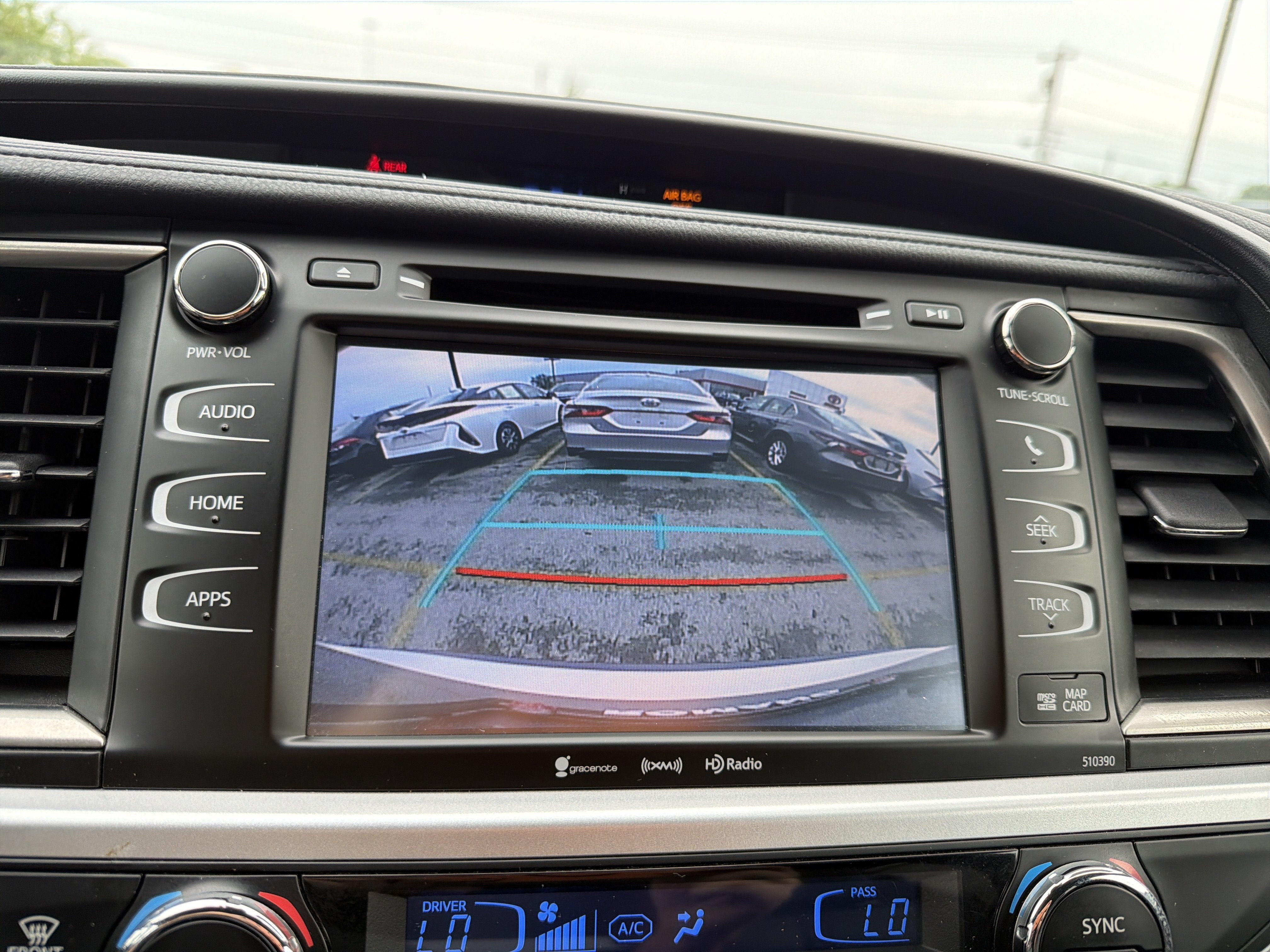 Certified 2019 Toyota Highlander SE AWD/4WD image 20