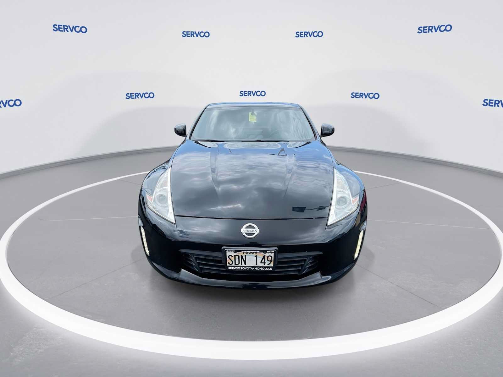 Used 2014 Nissan 370Z Coupe RWD image 3