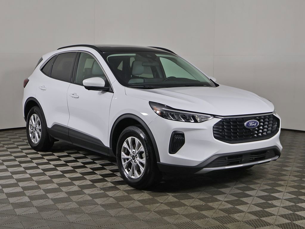 Used 2024 Ford Escape Active w/ Tech Pack #2 AWD/4WD image 60