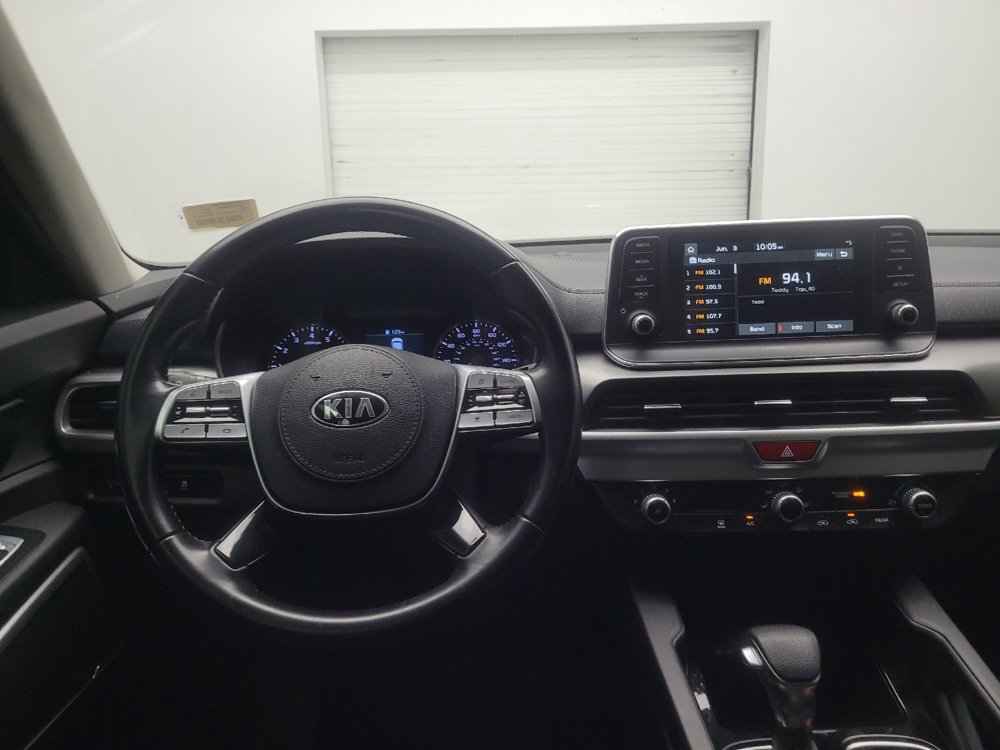Used 2021 Kia Telluride LX FWD image 22