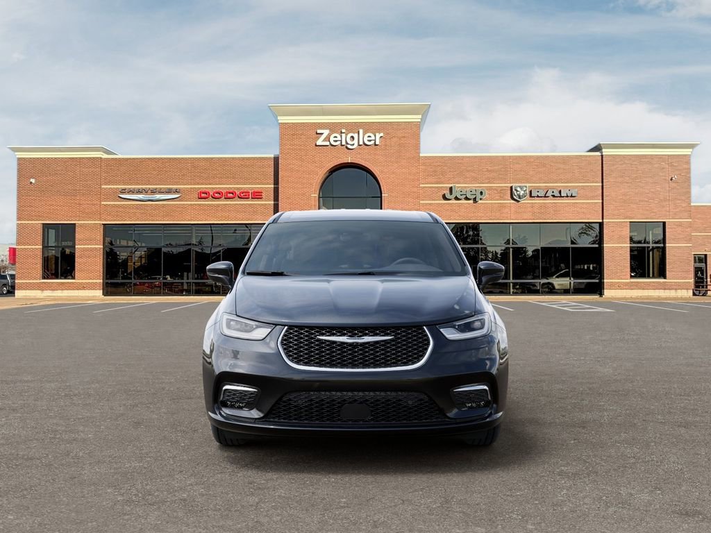 New 2026 Chrysler Pacifica Select image 6
