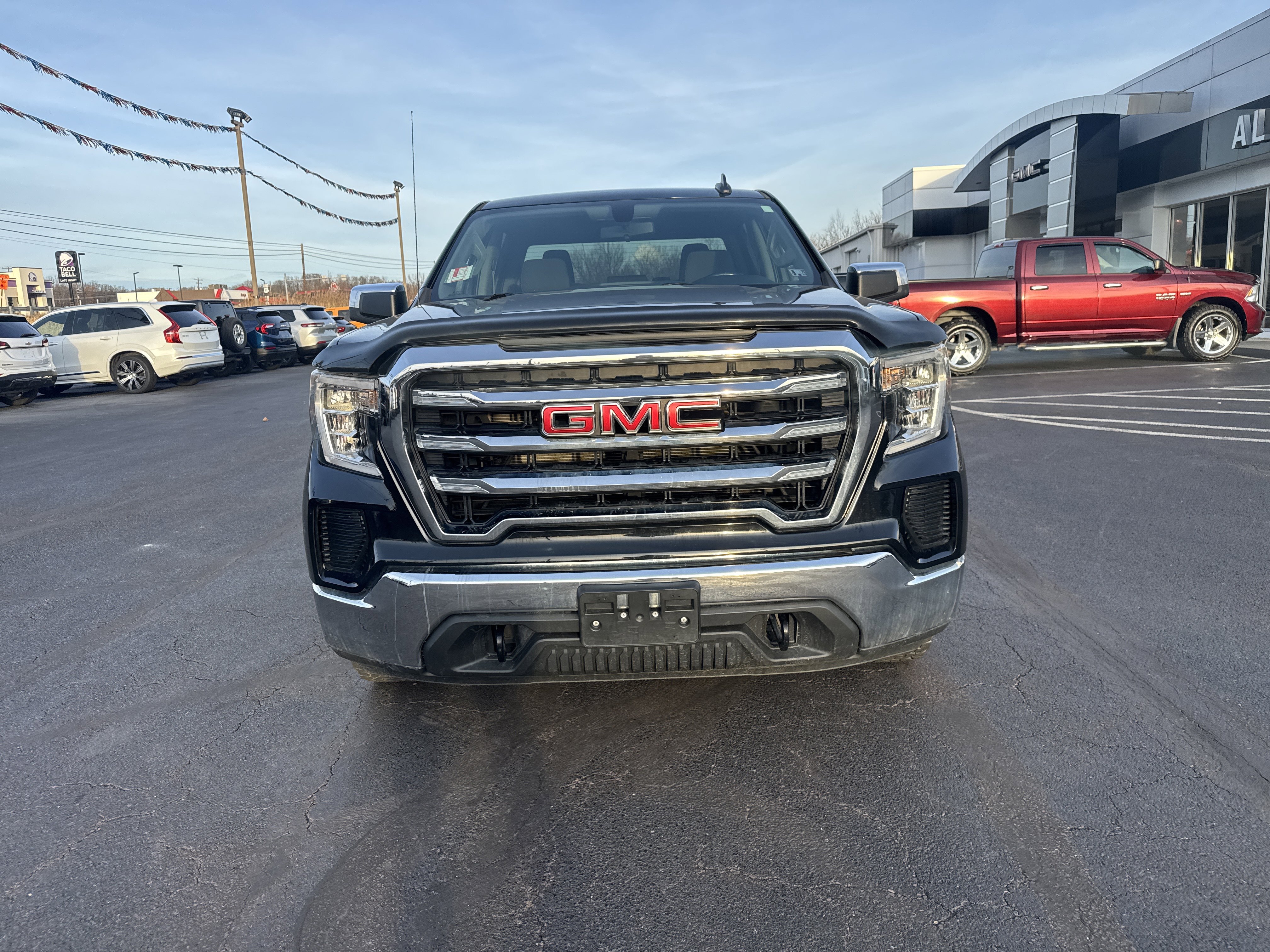 Used 2019 GMC Sierra 1500 SLE w/ SLE Value Package image 9