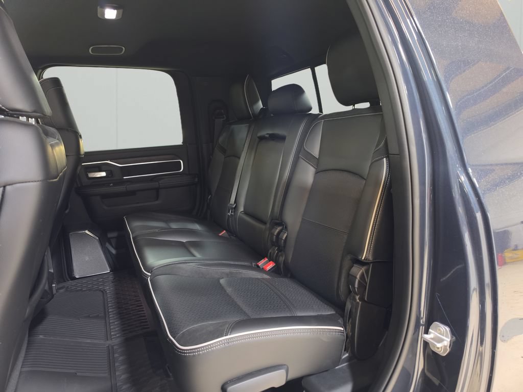 New 2026 RAM 2500 Laramie AWD/4WD image 11