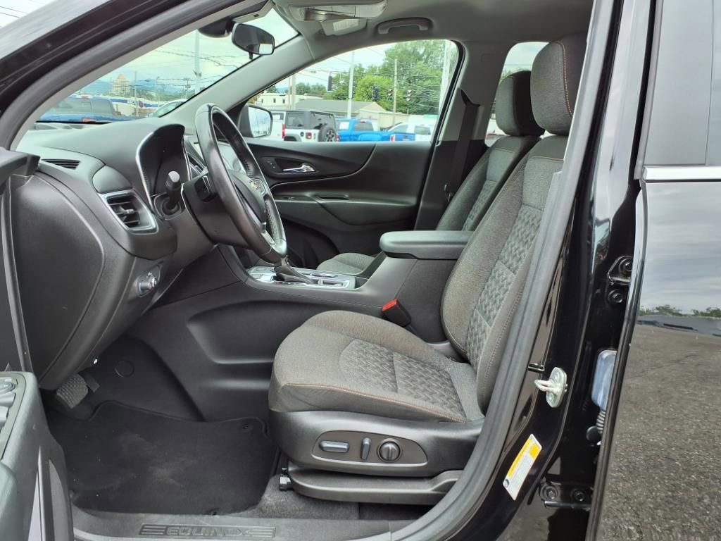 Used 2022 Chevrolet Equinox LT image 11