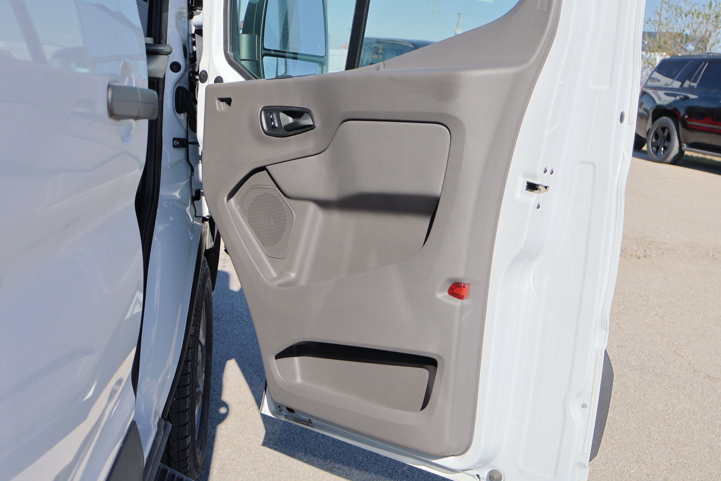 Certified 2024 Ford Transit 350 XL image 32