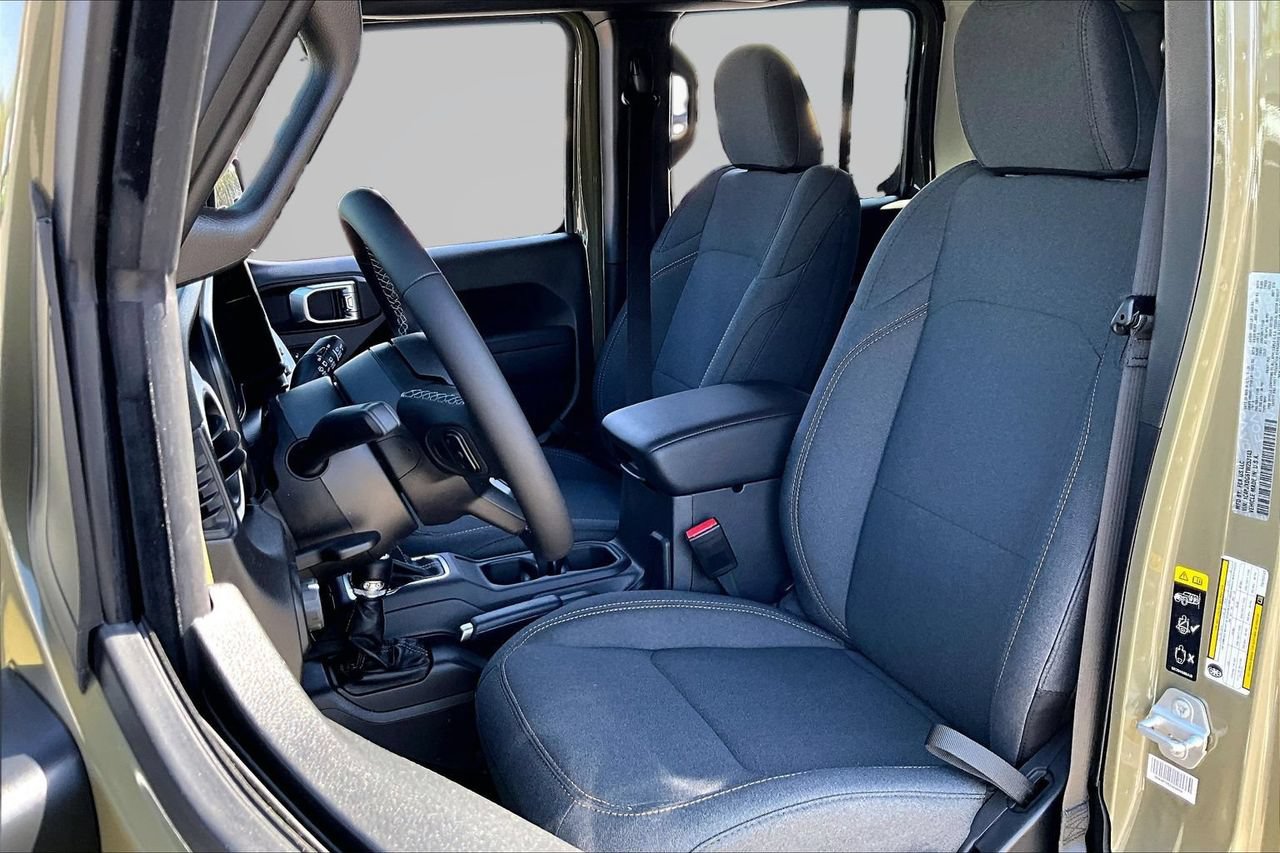New 2026 Jeep Wrangler Unlimited Sport AWD/4WD image 17