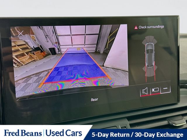 Used 2023 Audi Q5 2.0T Premium w/ Convenience Package image 14