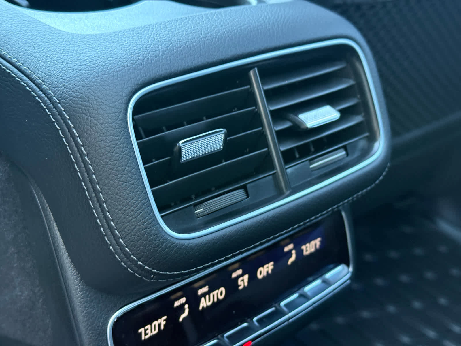 New 2026 Mercedes-Benz GLS 450 4MATIC image 33