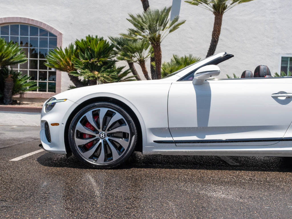 New 2026 Bentley Continental GT Mulliner AWD/4WD image 22