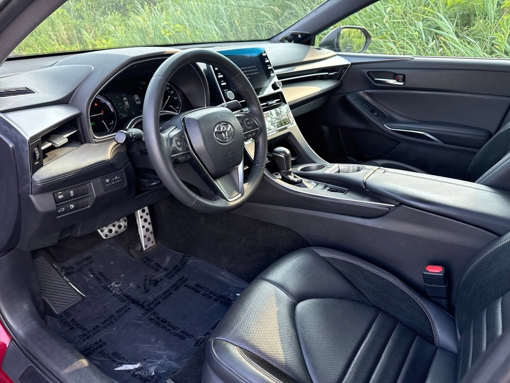 Used 2020 Toyota Avalon XSE w/ All Weather Liner Package FWD image 9