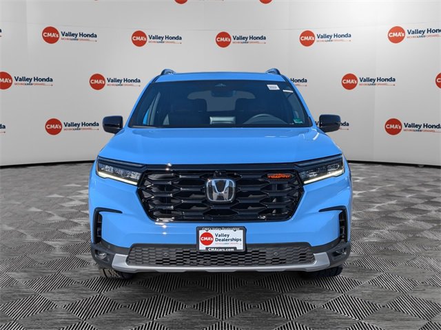 New 2025 Honda Pilot TrailSport image 2