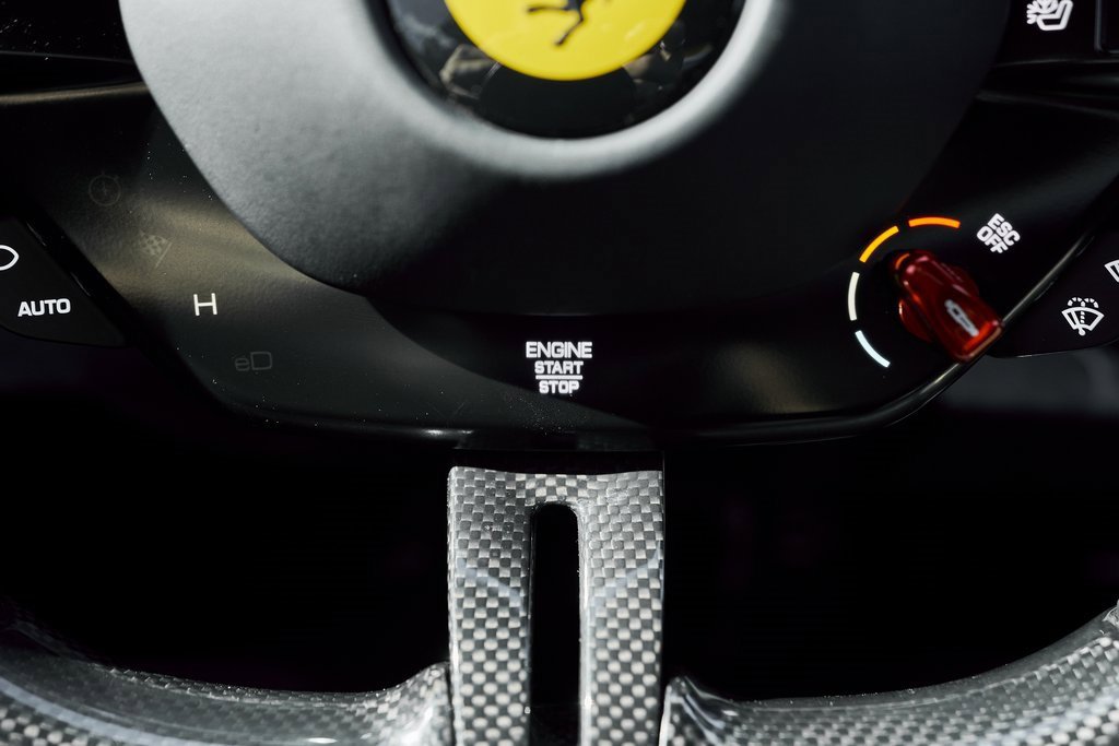 Used 2022 Ferrari SF90 Stradale image 57