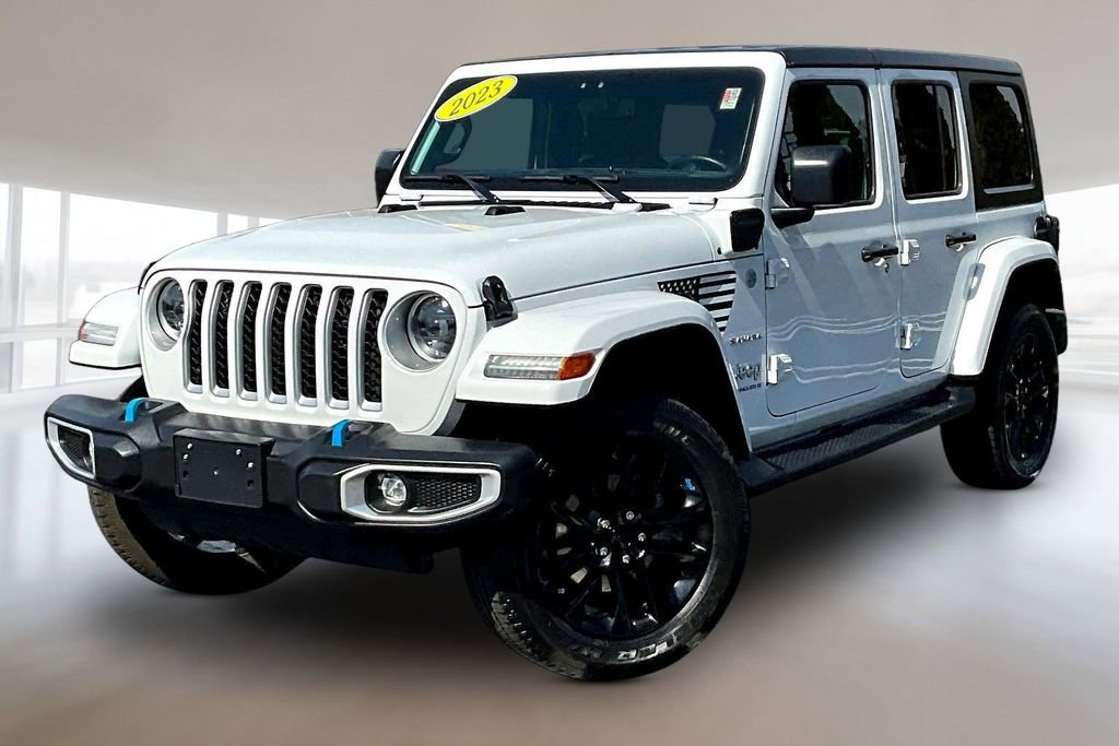 Used 2023 Jeep Wrangler Unlimited Sahara w/ Cold Weather Group image 3