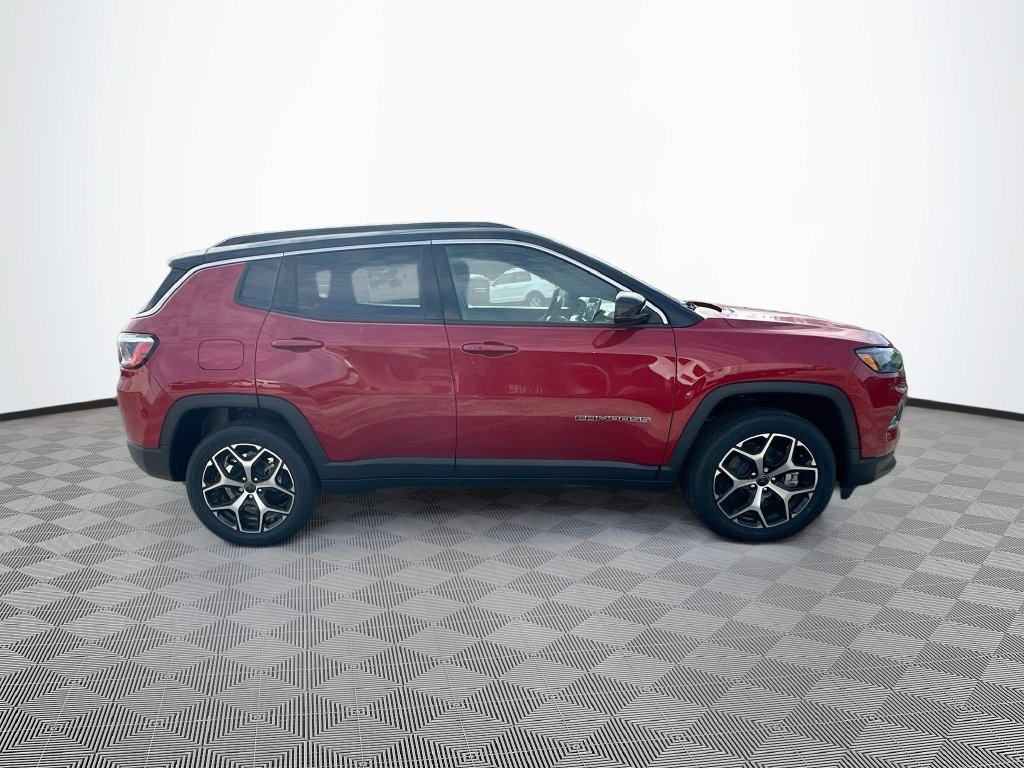 New 2026 Jeep Compass Limited AWD/4WD image 10