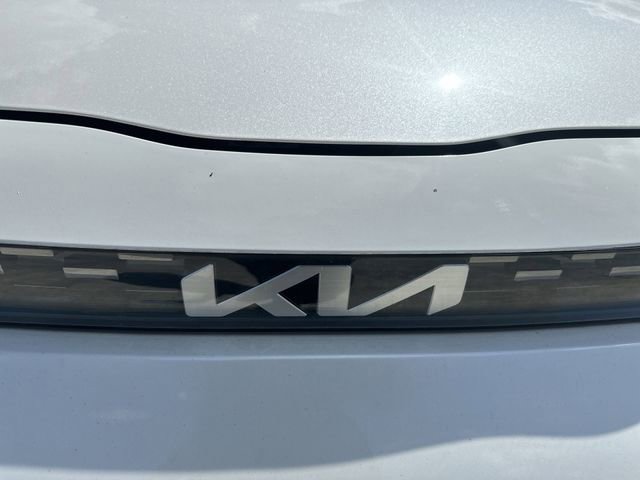Used 2023 Kia Soul LX image 10