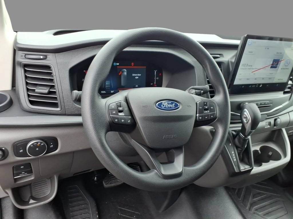 New 2026 Ford Transit 250 Low Roof RWD image 17
