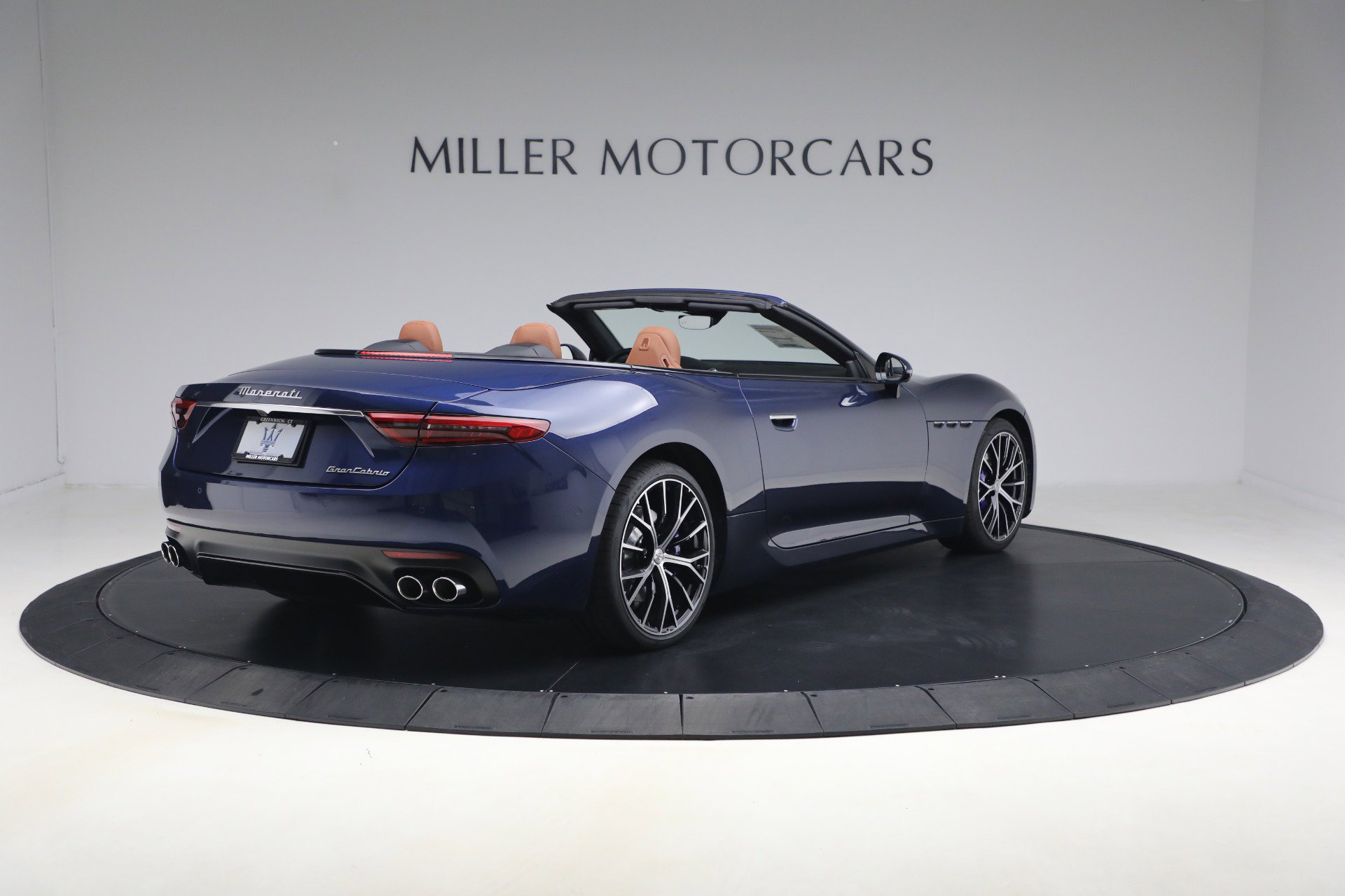 New 2026 Maserati GranCabrio Modena image 6